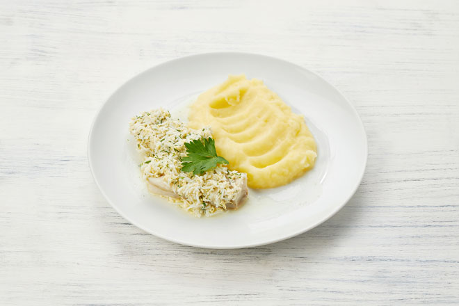 Треска по-Польски с картофельным пюре в Пироговом Дворике